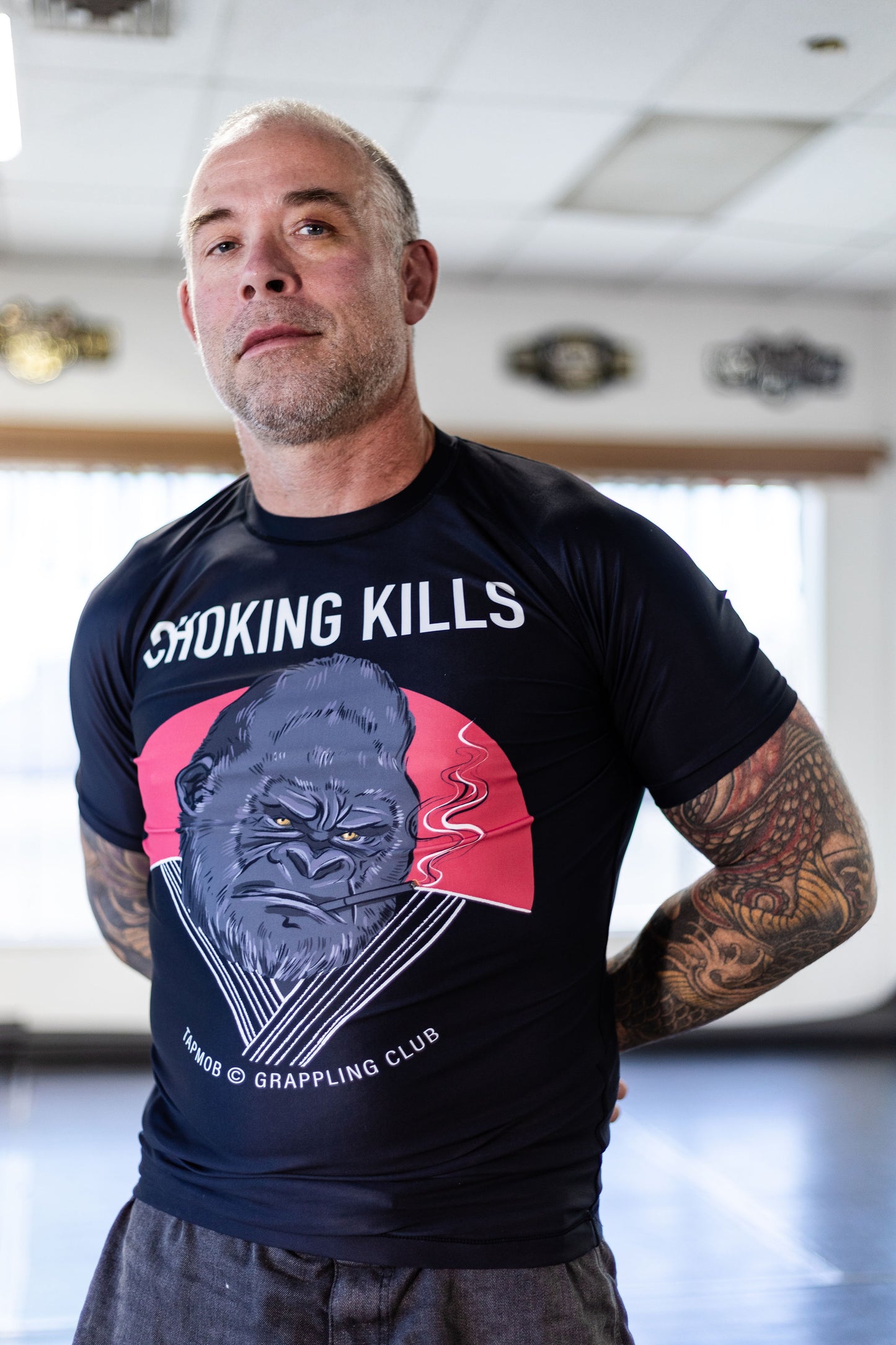 “CHOKING KILLS” BLACK RASHGUARD